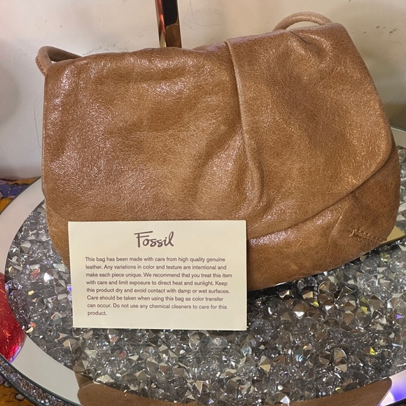 Vintage Fossil Small Leather Brown Flap Snap Crossbody. - Picture 6 of 6